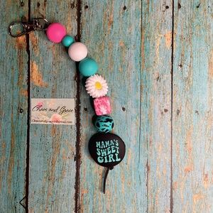 Mama's‎ Sweet Girl Keychain